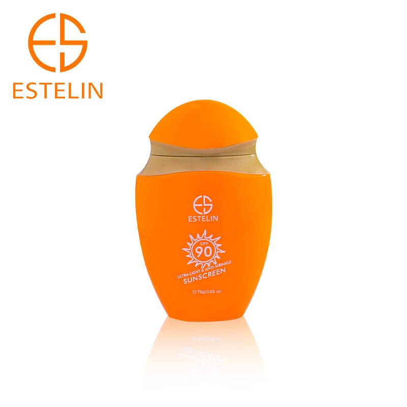 Ultra-Light & Anti-wrinkle Sunscreen SPF 90 image