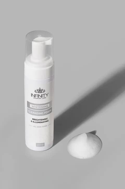 Infinity Whitening Cleansing Foam 200 ml